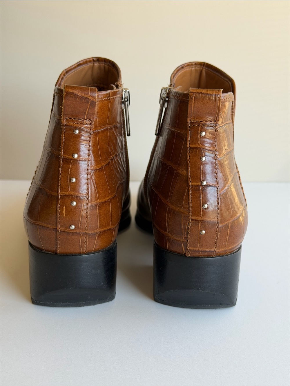 Sarto by Franco Sarto Asti Brown Croc Embossed Leather Ankle
Boots Size 9 - Picture 3 of 5